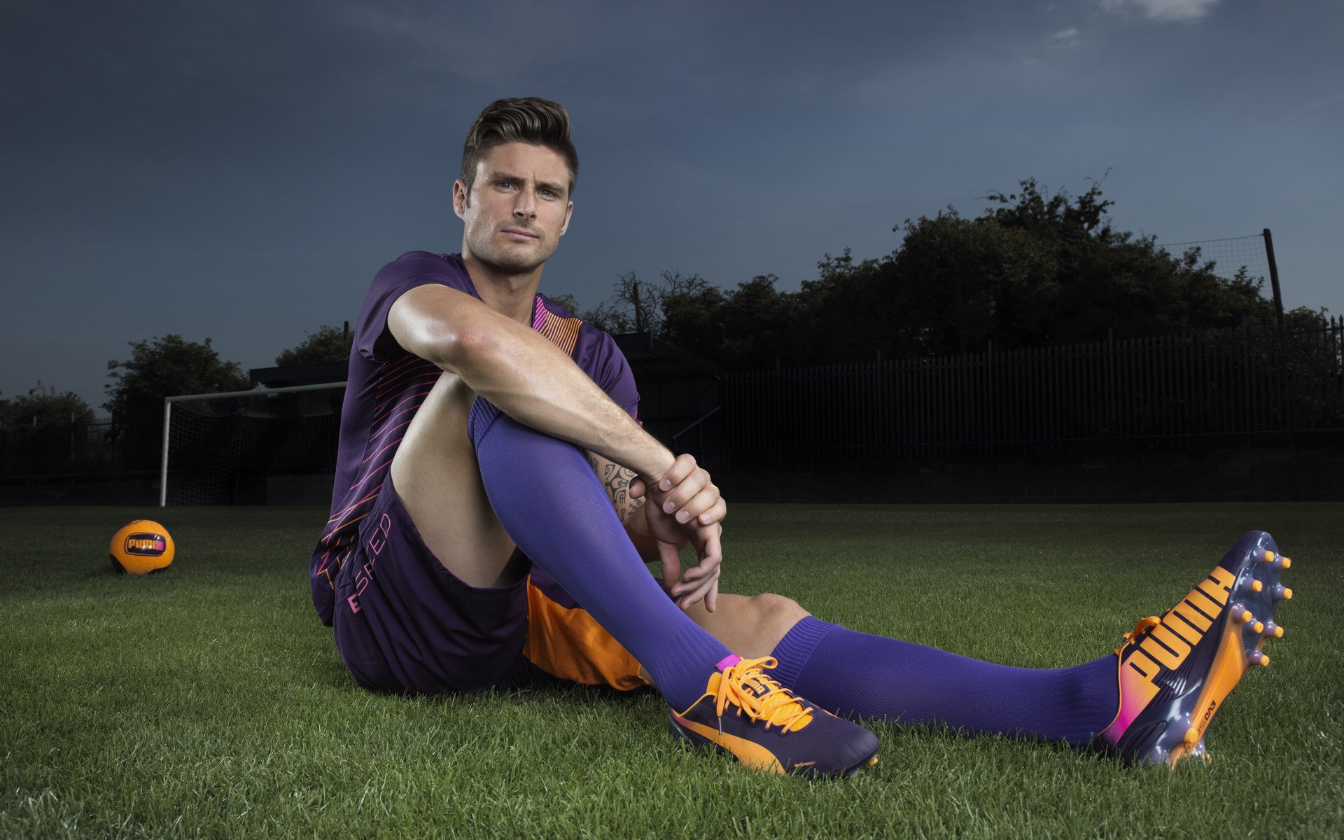 英超激战升级:曼城再度展现狂飙状态,2021英超曼城